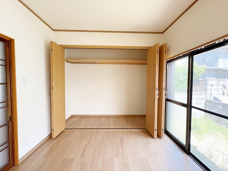 西伊場町32-25借家 ベッドルーム