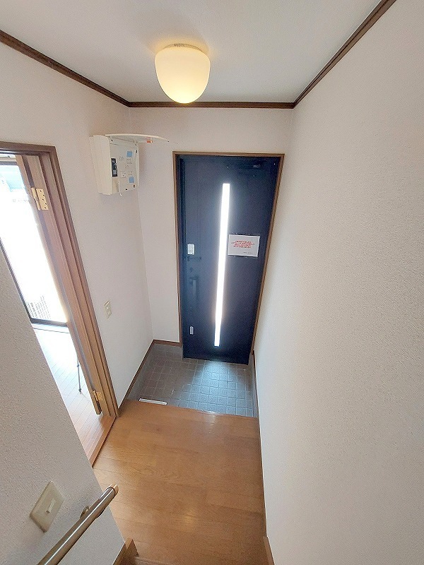 テラス鈴木 玄関