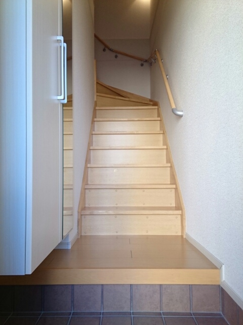 パークイースト 玄関