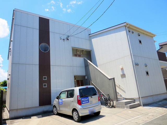 クレフラスト鴨江 201号室 外観