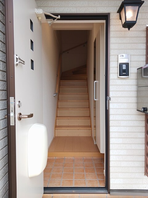コッティＲ 玄関