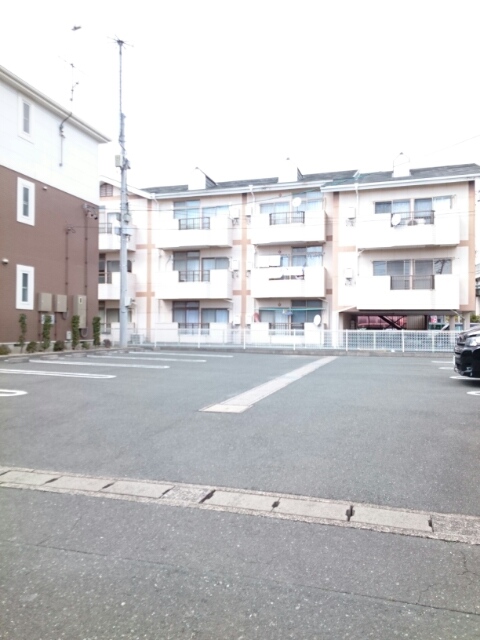 リラ・トーリ その他6