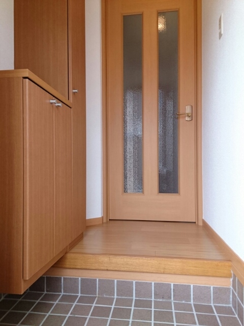 サンドミールＡ 玄関