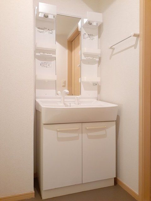 クレディヒル 洗面所