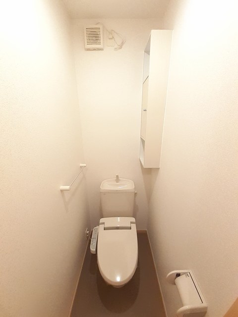 クレディヒル トイレ