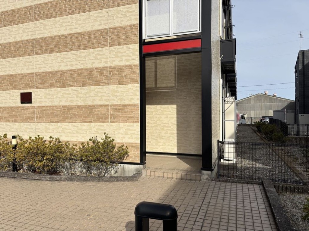 レオパレスじん その他5