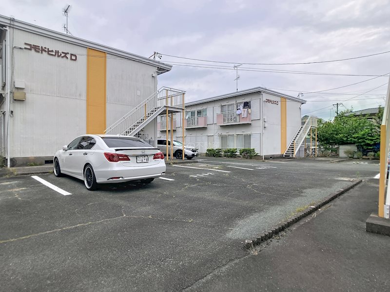 コモドヒルズD 201号室 外観