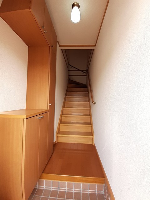 フォレスタⅡ 玄関