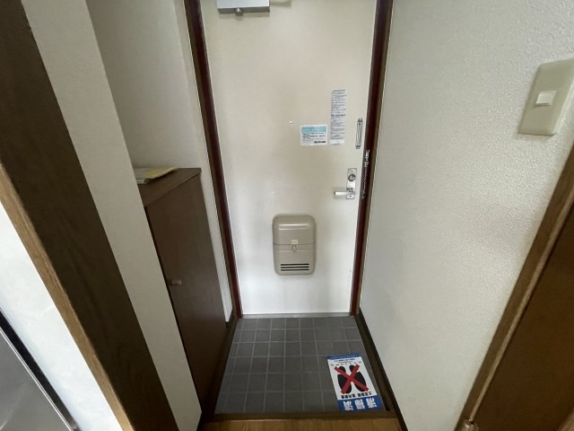 フローレンスヒルⅢ 玄関