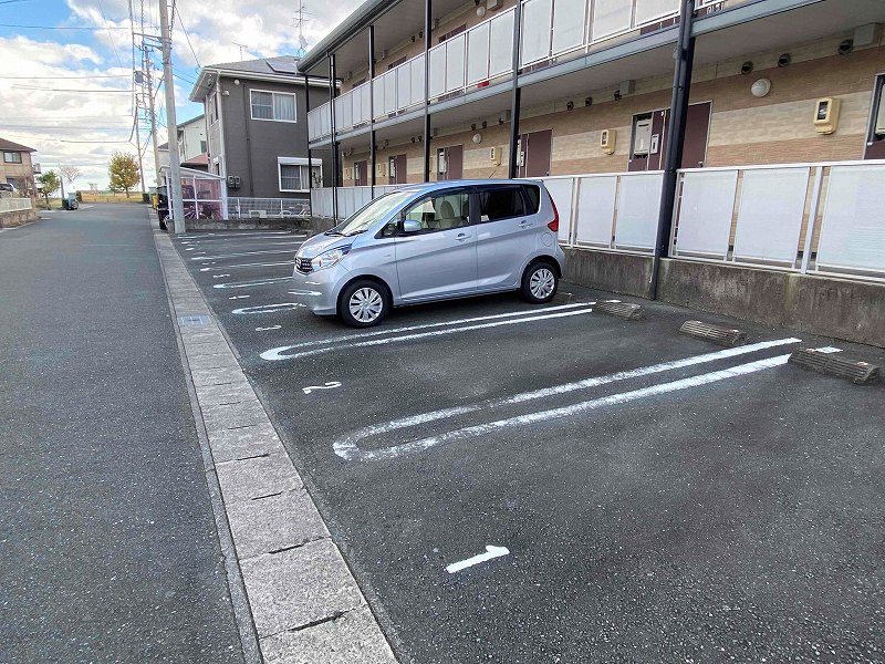 レオパレスエスカーラ その他