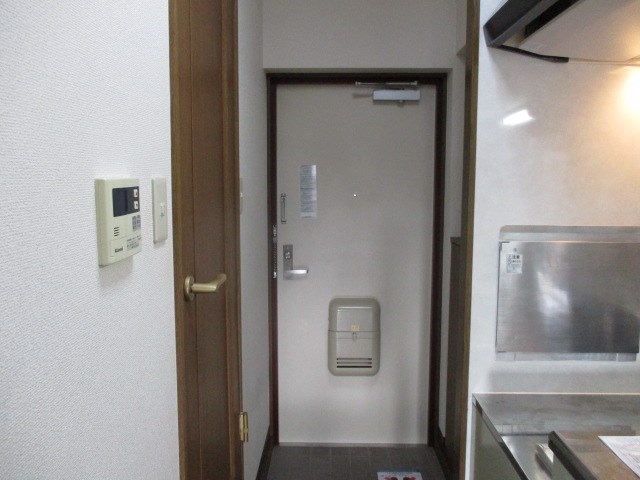 フローレンスヒルⅢ 玄関