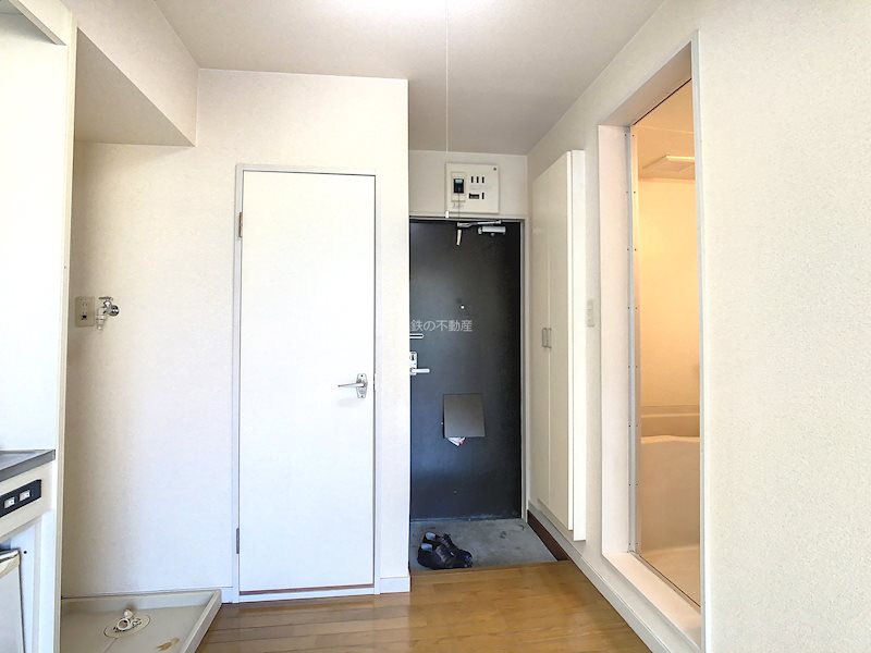 パレス東名Ⅲ 玄関
