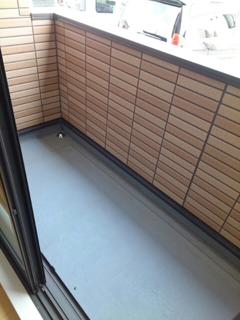 ＭＵＬＢＥＲＲＹ　ＣＯＵＲＴ ベランダ