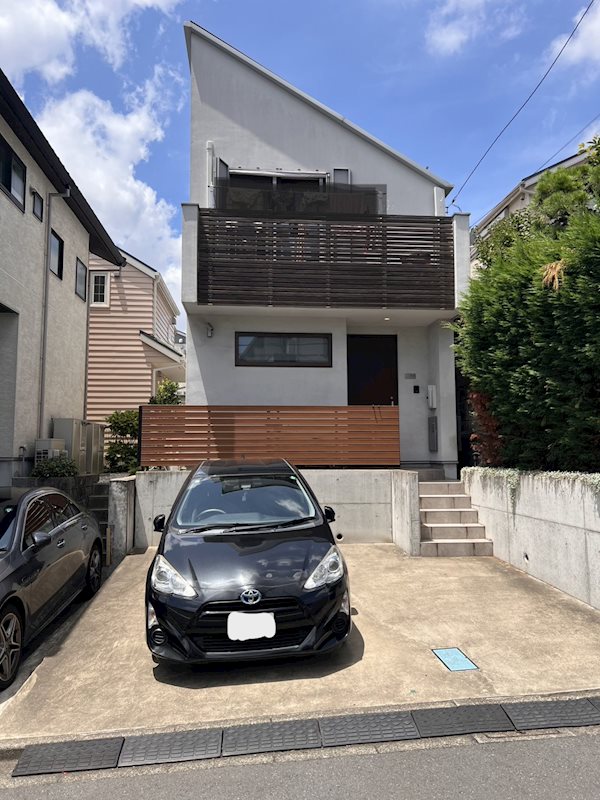 I邸駐車場 外観