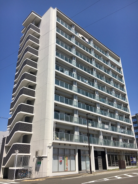 １０８二十人町 703号室 外観