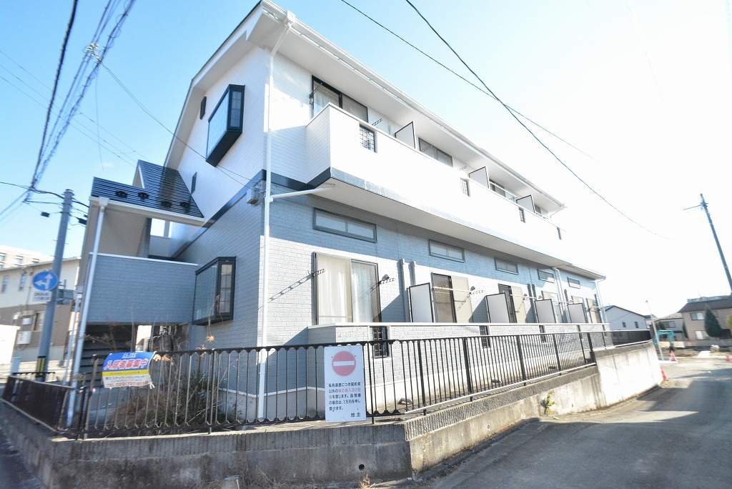 サンシャイン小松島 106号室 外観