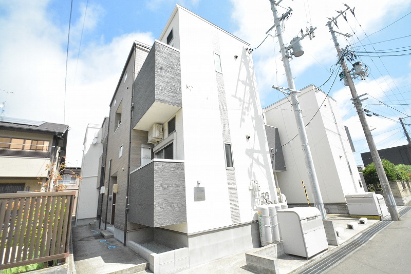 ハーモニーテラス福住町 外観写真