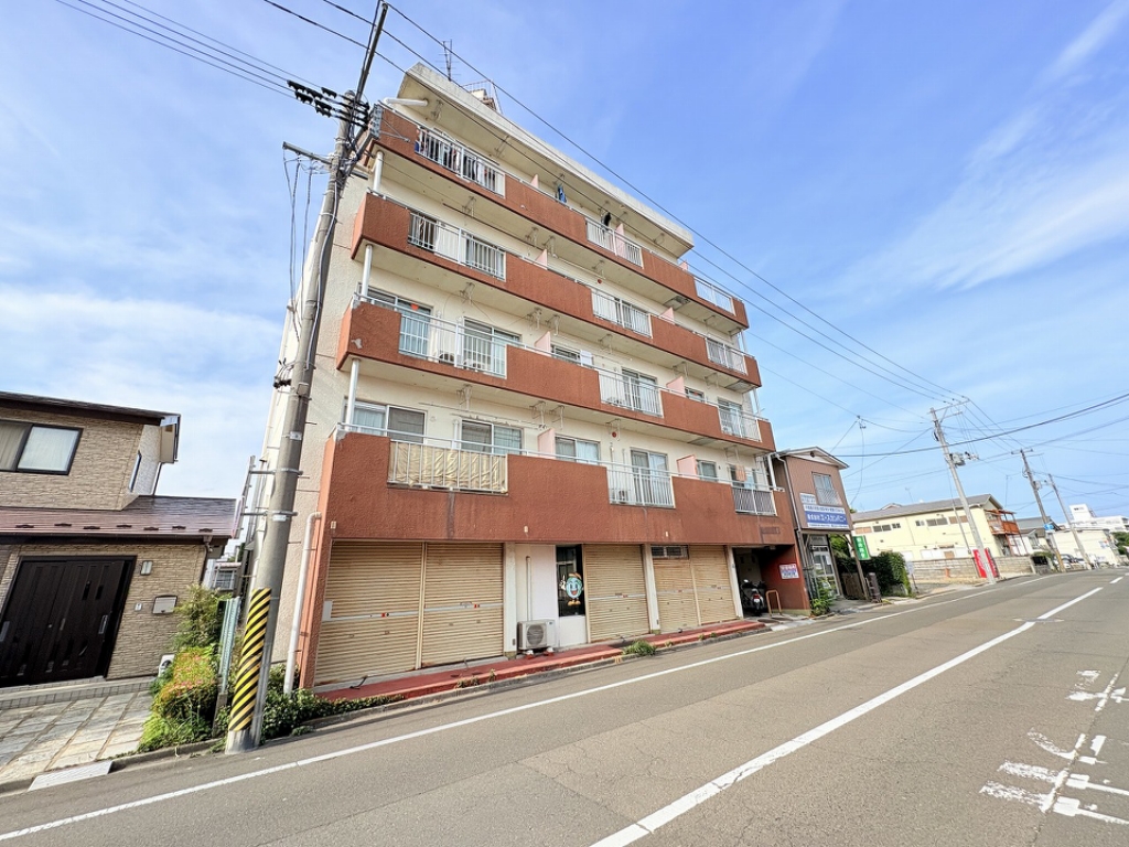 セレニティ仙台東口 301号室 外観