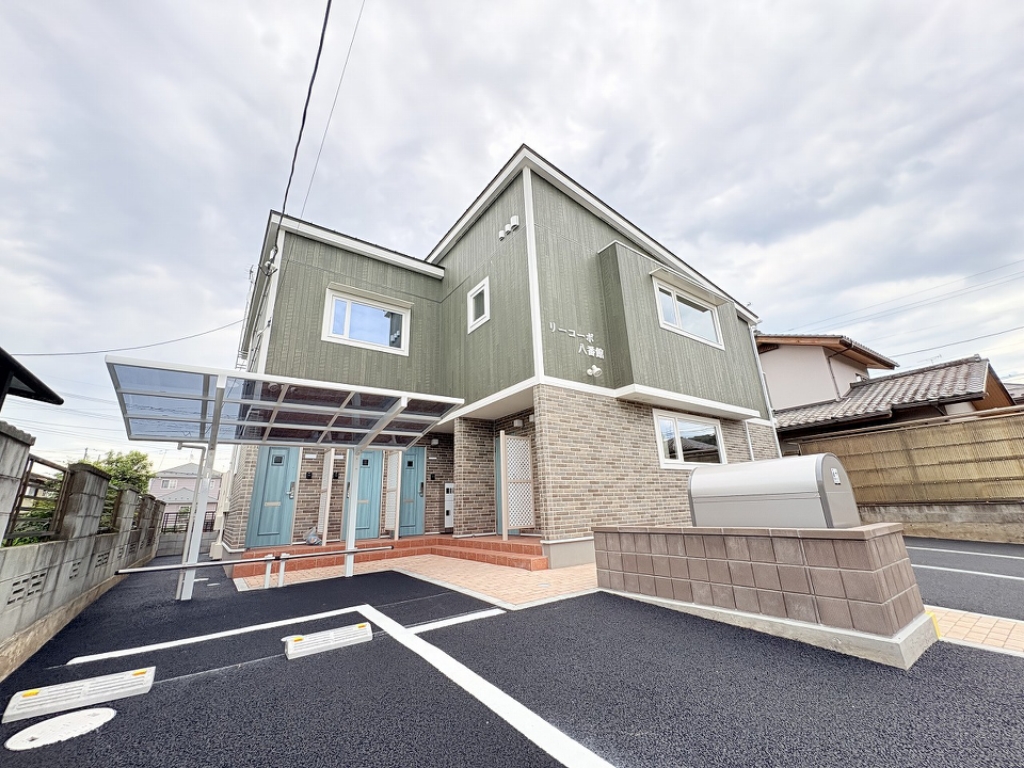 リーコーポ八番館 外観写真