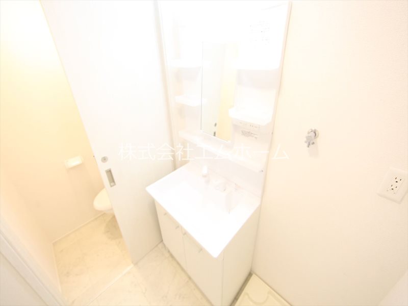 WisteriaⅡ（ウィステリアツー） 103 (アパート｜居住用)の物件