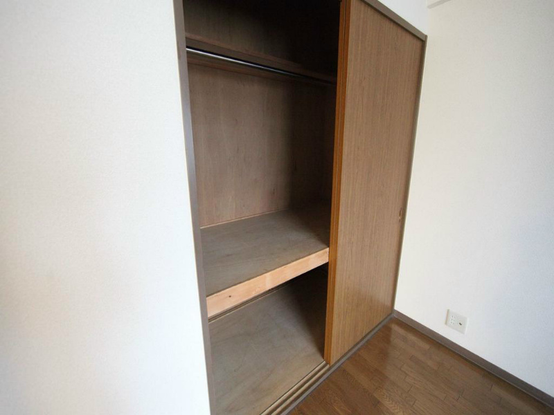 愛知県名古屋市熱田区一番１丁目 収納