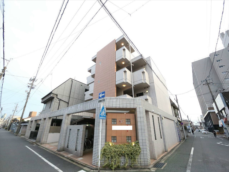 アンナマリー 外観
