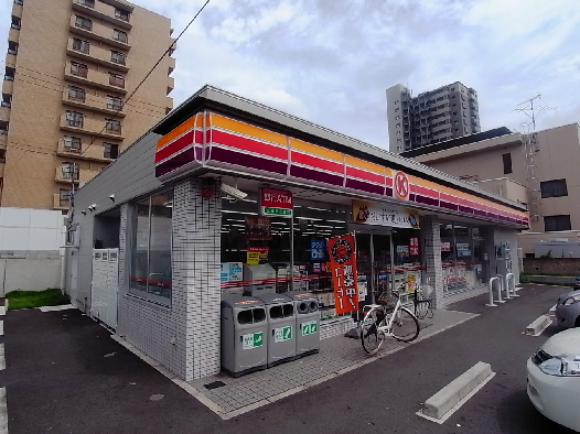 サンメゾン芳野 コンビニ