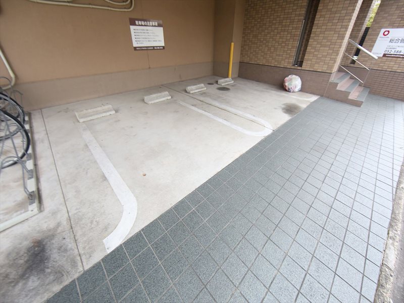 キャッスルⅢ 駐車場
