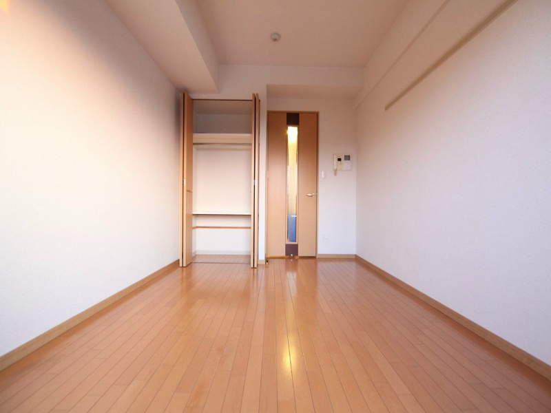 プレサンス名古屋城前 リビング