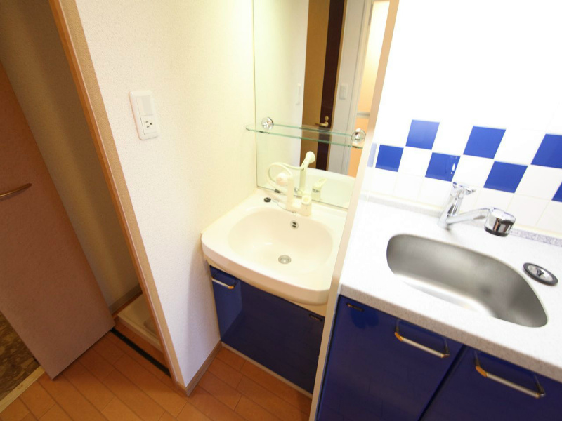 プレサンス名古屋城前 洗面所