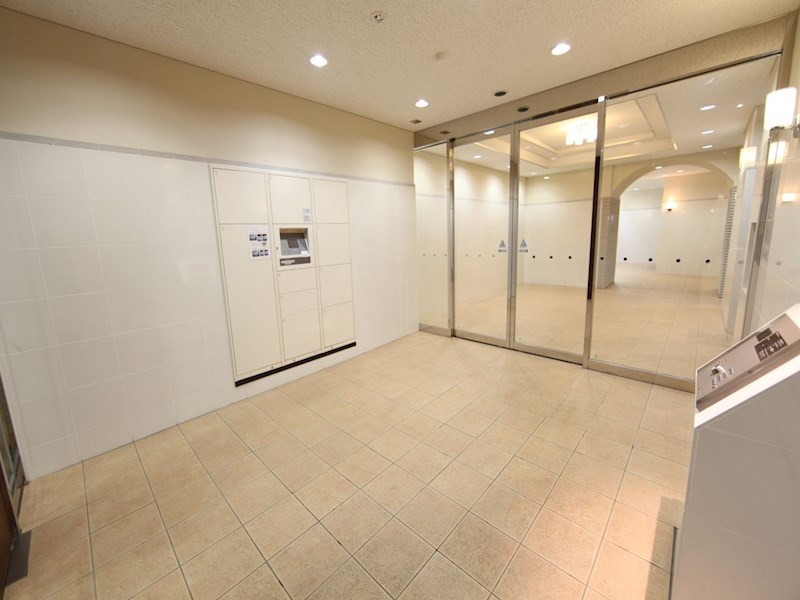 ベレーサ築地口ステーションタワー エントランス
