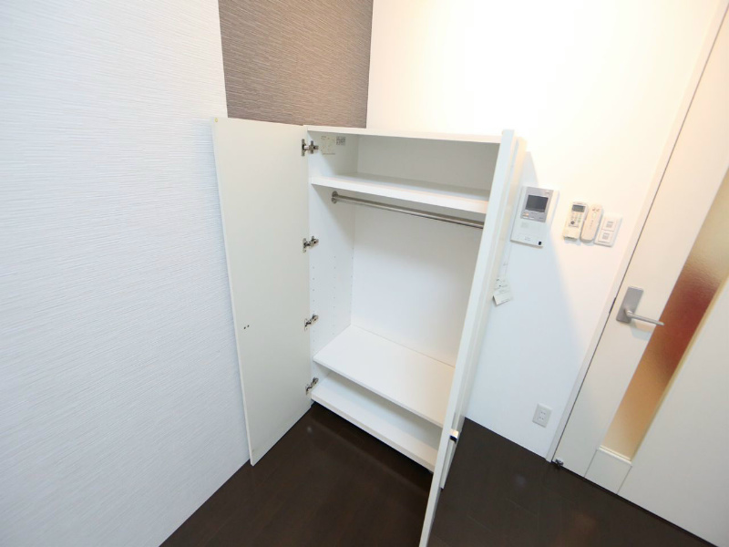 リヴシティ栄参番館 収納