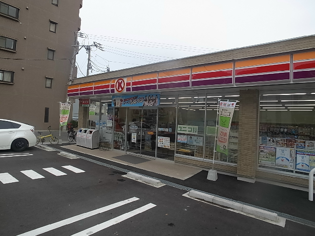 グランディール163 コンビニ