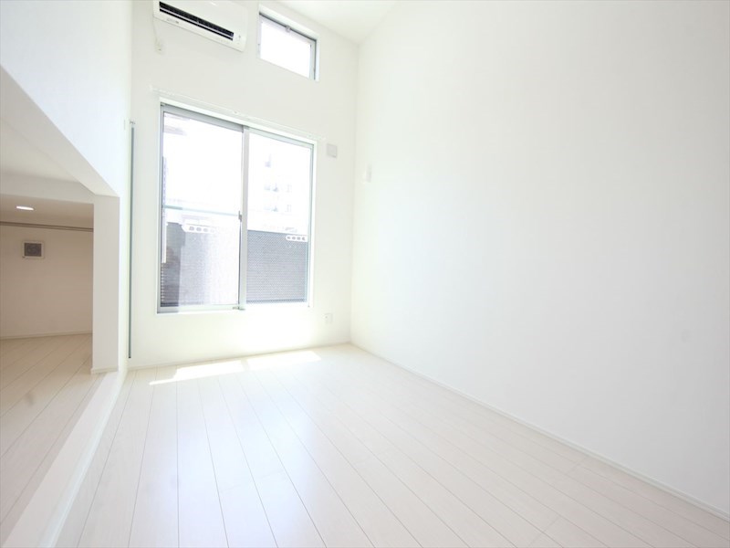 ＢｒｅｅｚｅＲｅｓｉｄｅｎｃｅＭｏｒｉｙａｍａ ベランダ