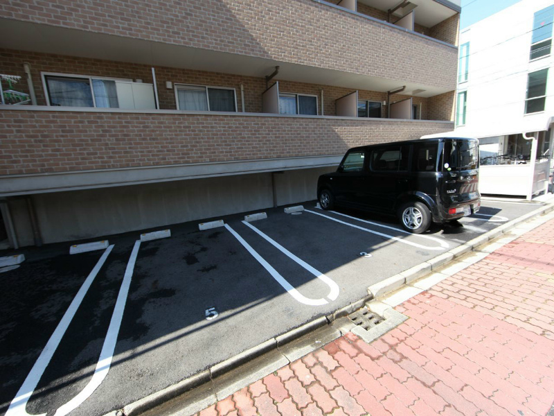パルテデルマーレ 駐車場