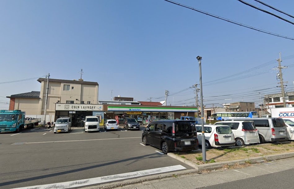 ＧＲＡＮＤＴＩＣ月島  コンビニ