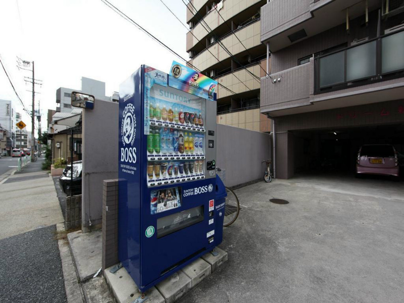 ドリーム新栄 駐車場