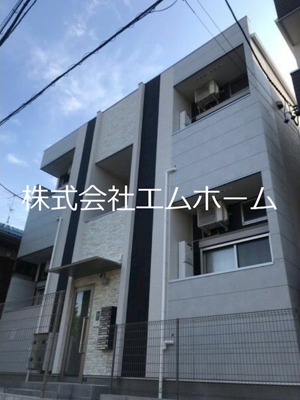 ラ・ポルト 外観