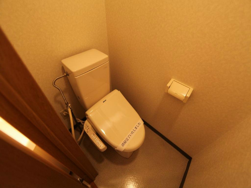 ウイングパーク トイレ