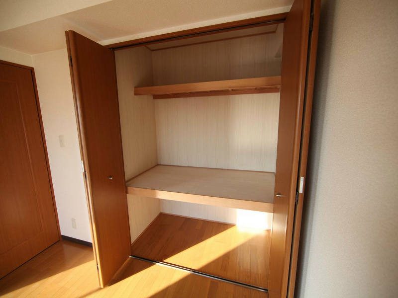 カーサ岩塚 収納