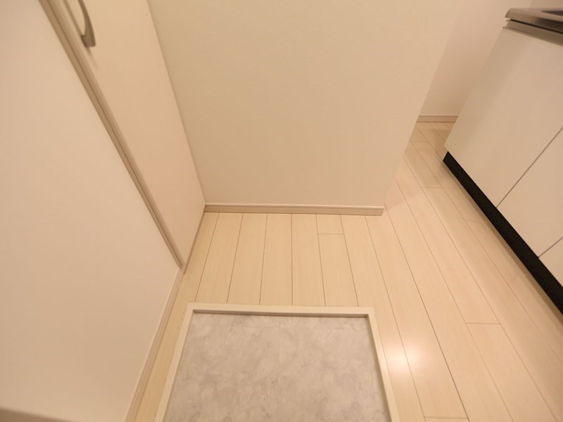 イーグル 玄関