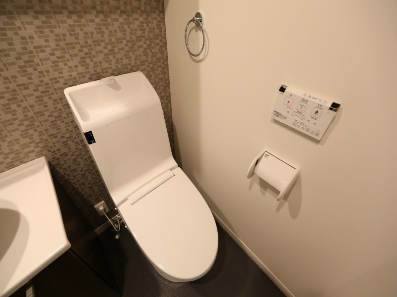 イーグル トイレ
