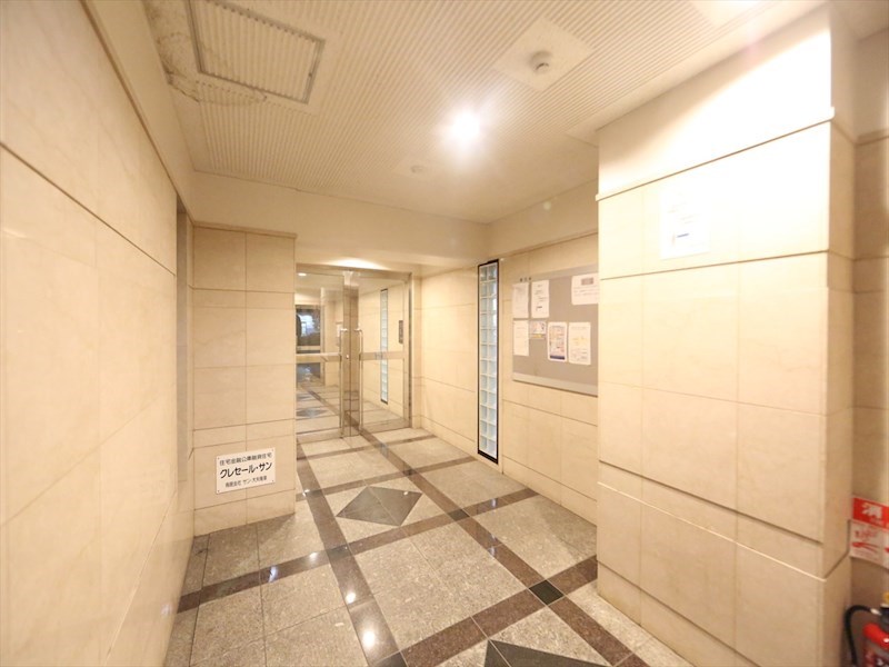 クレセール・サン エントランス
