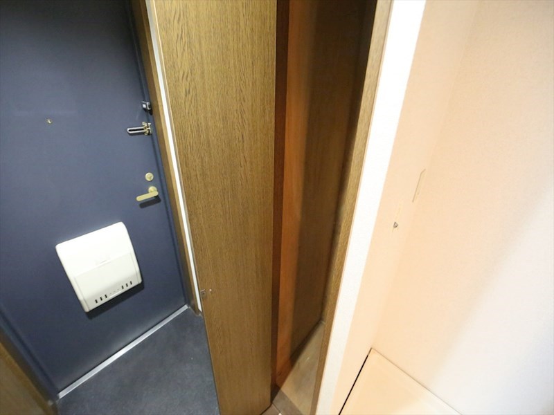 クレセール・サン 玄関