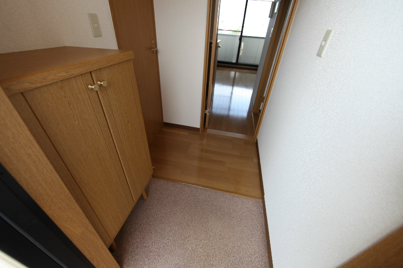シャンドフルール 玄関
