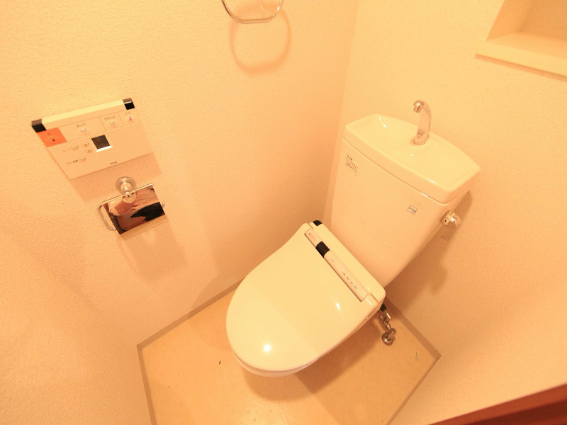 プレサンス泉セレグレード トイレ