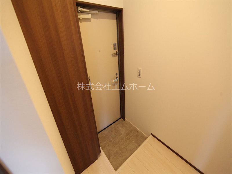 グランティック港テラス 玄関