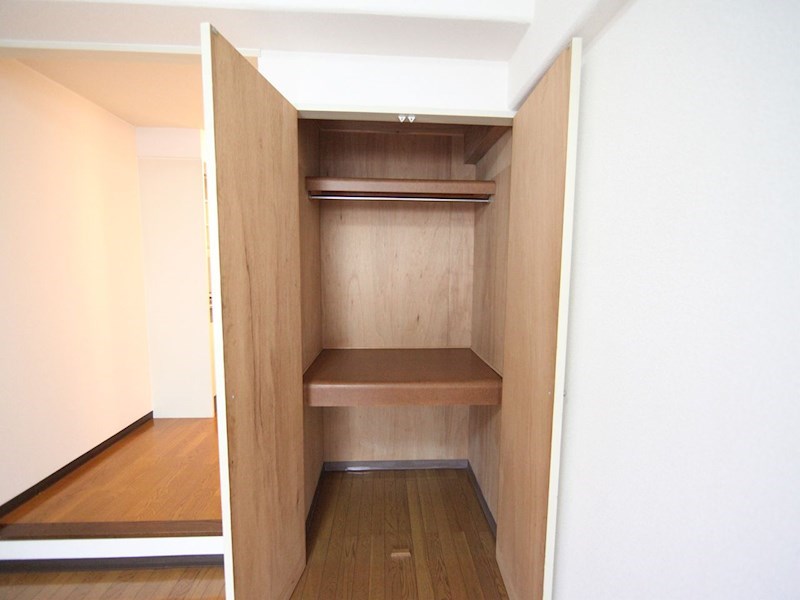 オークヒルズ円庄II 収納