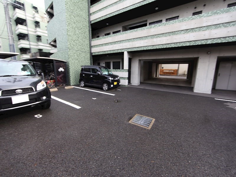 ＳＯＡＲ（ソアール） 駐車場