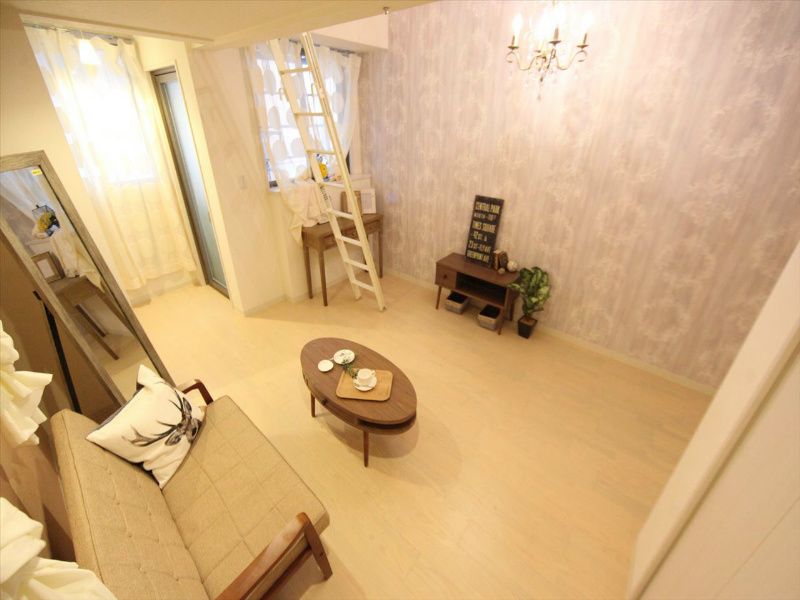 ＣＡＳＡ　ＬＵＣＡ（カーサルカ） リビング